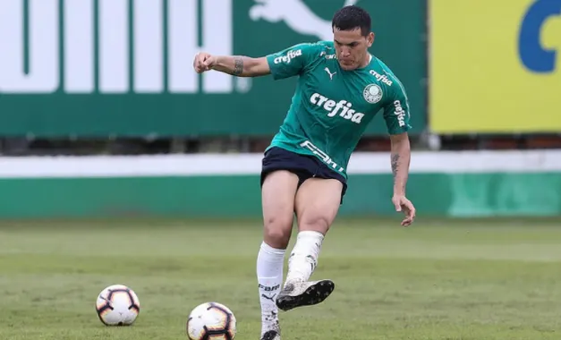 Gómez parabeniza também atacantes pelos números da defesa do Palmeiras