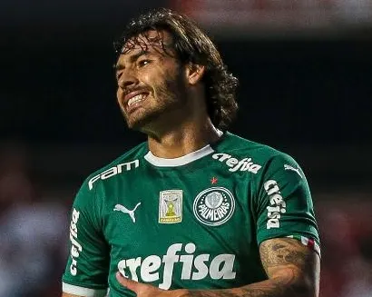 Palmeiras rescinde contrato e Ricardo Goulart volta para a China