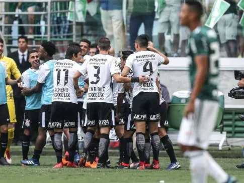 Corinthians leva vantagem sobre Palmeiras em finais de Paulistão