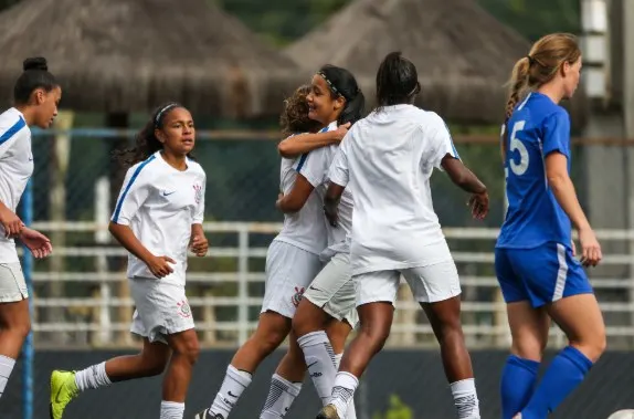 Em seu primeiro jogo internacional, Sub-17 do Timão vence o Chicago Eagles (EUA) por 3 a 1