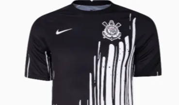 Vaza suposto novo modelo de camisa do Corinthians com 