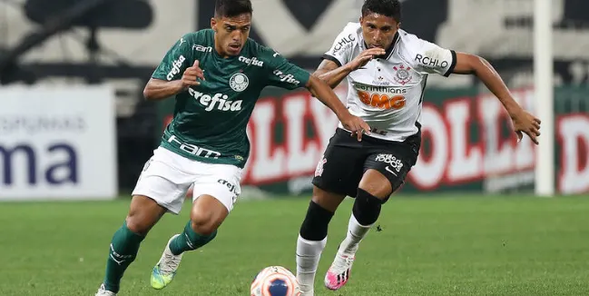 Leão cita recuperação do Corinthians no Paulista, mas afirma: “O Palmeiras tem mais time”