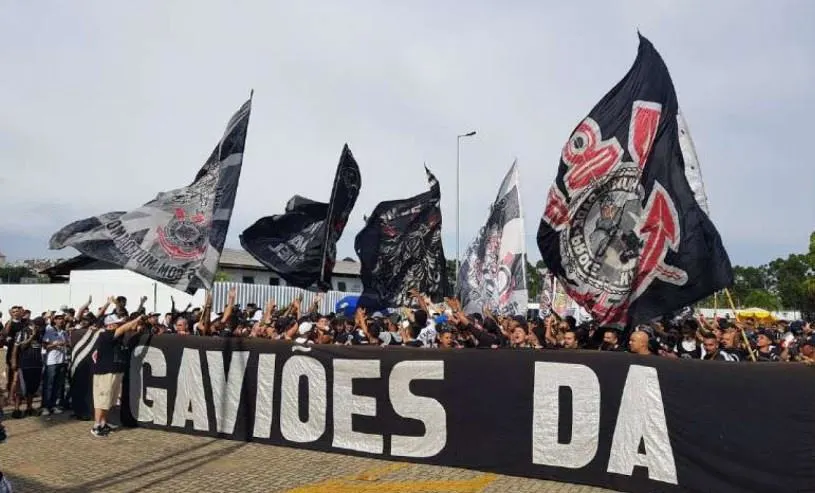 Gaviões marca protesto para esta terça-feira em frente ao CT do Timão