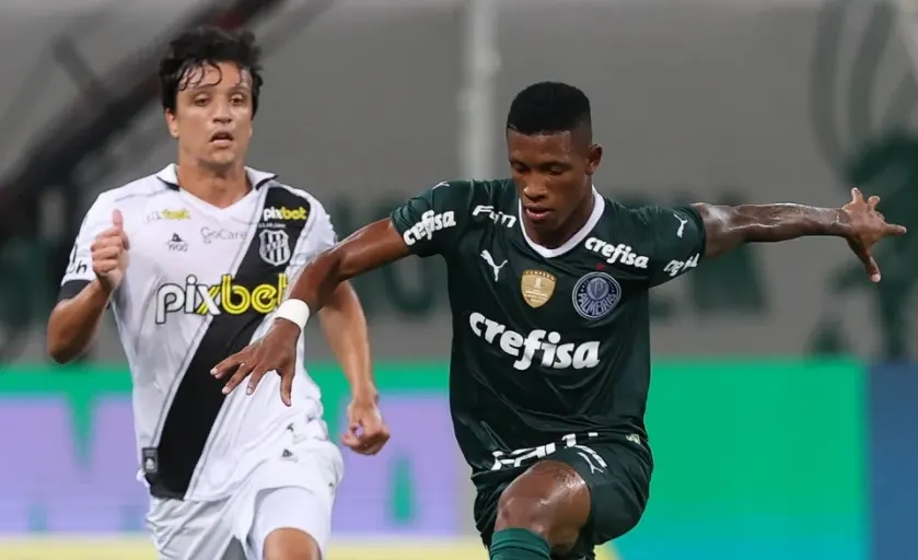 Palmeiras encaminha renovação com Danilo para aumentar multa do meia