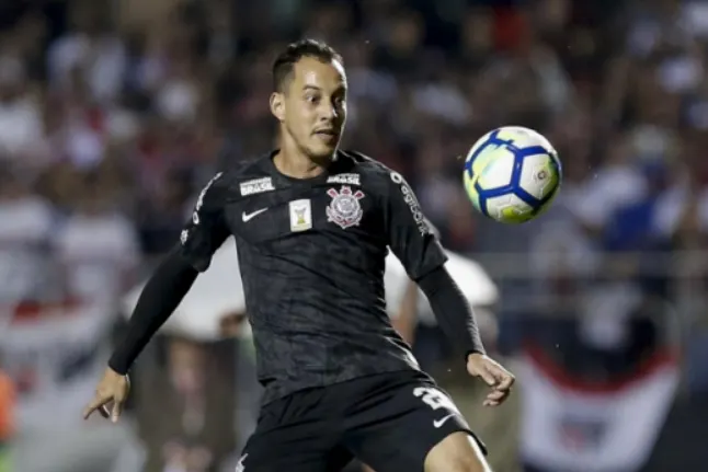 Corinthians receberá R$ 15 milhões com a negociação de Rodriguinho