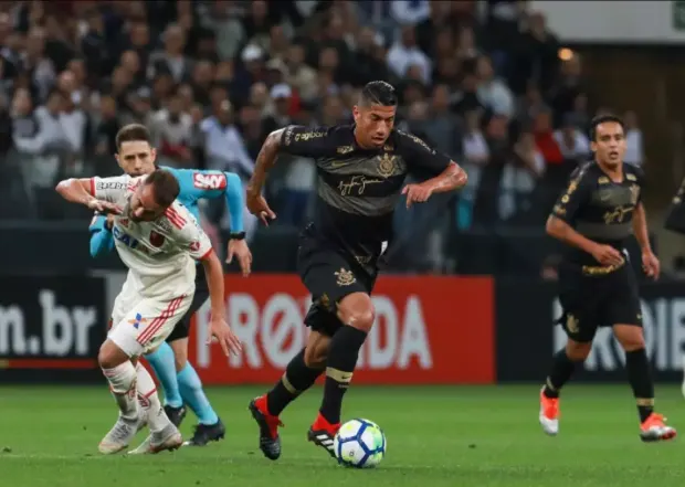 Após derrota inédita na Arena Corinthians, Ralf desabafa: 