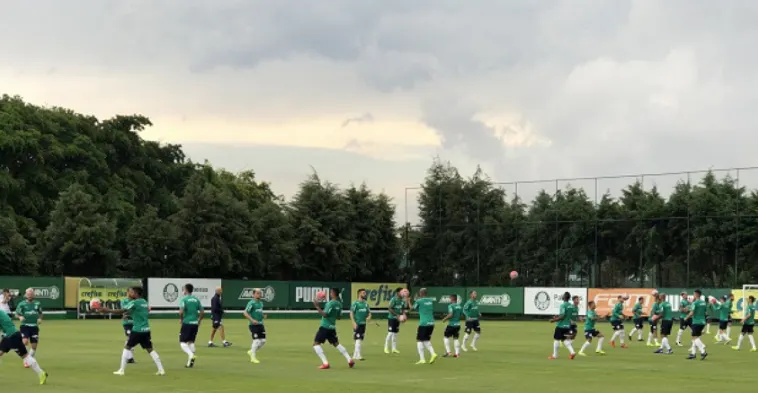 Palmeiras faz último treino 