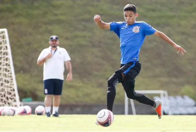 [COPINHA SP] Corinthians treina após goleada sobre o Sinop