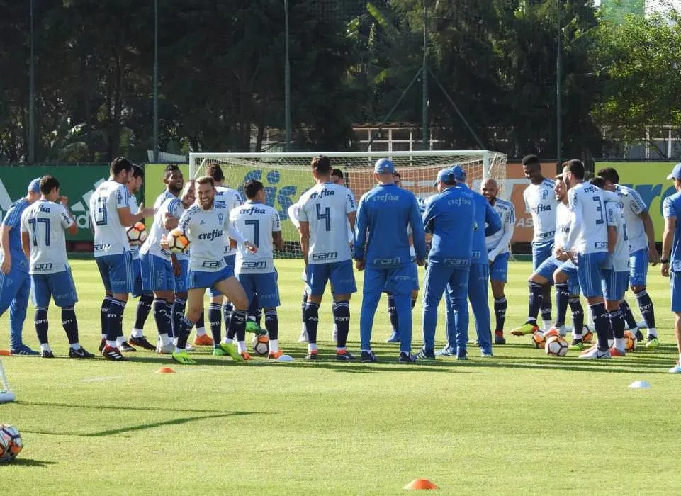 Com titulares em campo, Palmeiras encerra preparação para enfrentar Cerro Porteño