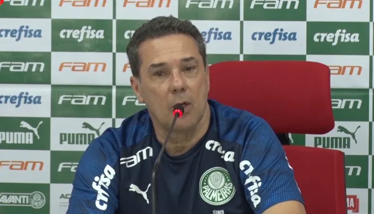 Luxemburgo cobra atitude dos jogadores do Palmeiras após derrota para o Bragantino