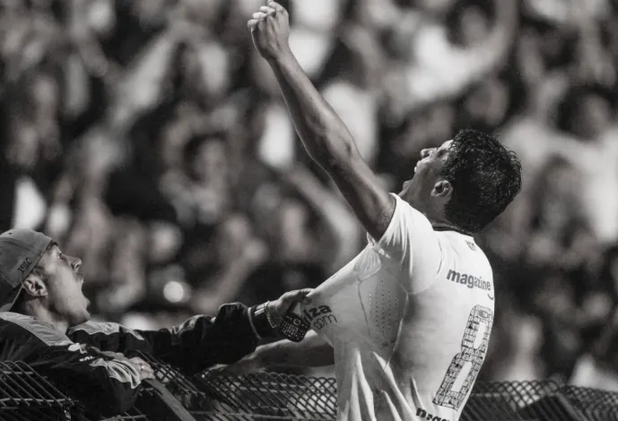 Facebook do Timão transmite reprise de Corinthians x Vasco pela Libertadores de 2012