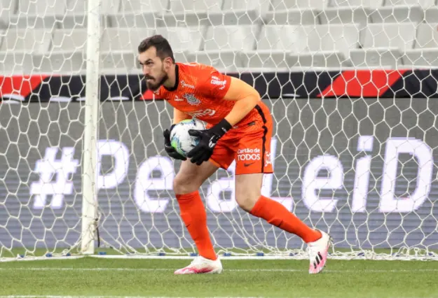 Walter fazia sua estreia pelo Corinthians há sete anos