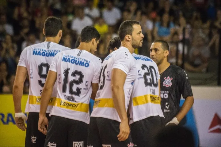 De virada, Corinthians supera São Judas Vôlei pela Superliga