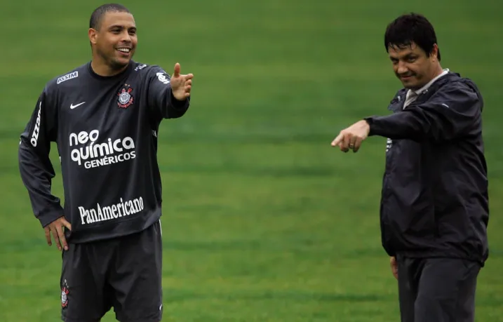 Adílson Batista conta por que não deu certo no Corinthians