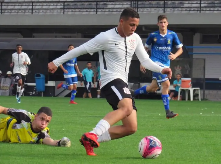 Paulistão Sub-15: Corinthians bate Santo André na Fazendinha