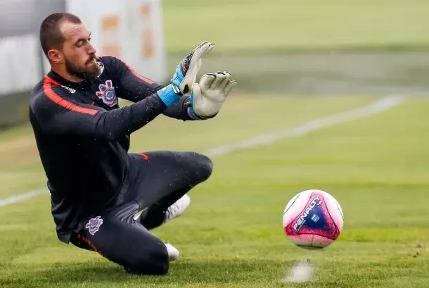 [ENQUETE] Não fossem as lesões, Walter seria titular do Timão?