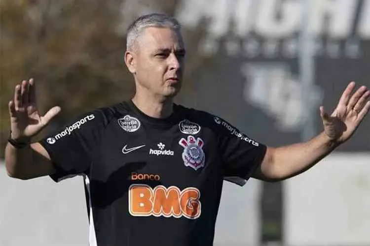 Cartão vermelho deixa Corinthians na lanterna do grupo no Paulista; entenda