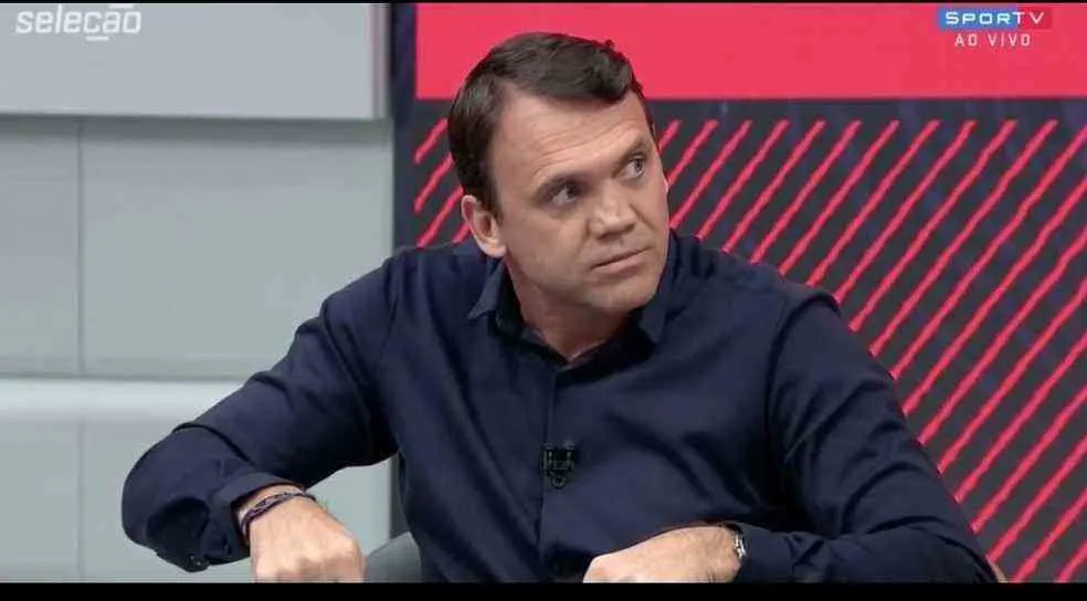Petkovic rebate apresentador e diz que Corinthians x Flamengo não foi bom