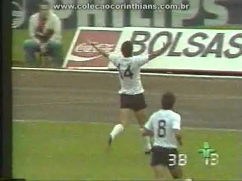 Primeira vitória do Corinthians na Libertadores completa 41 anos nesta segunda