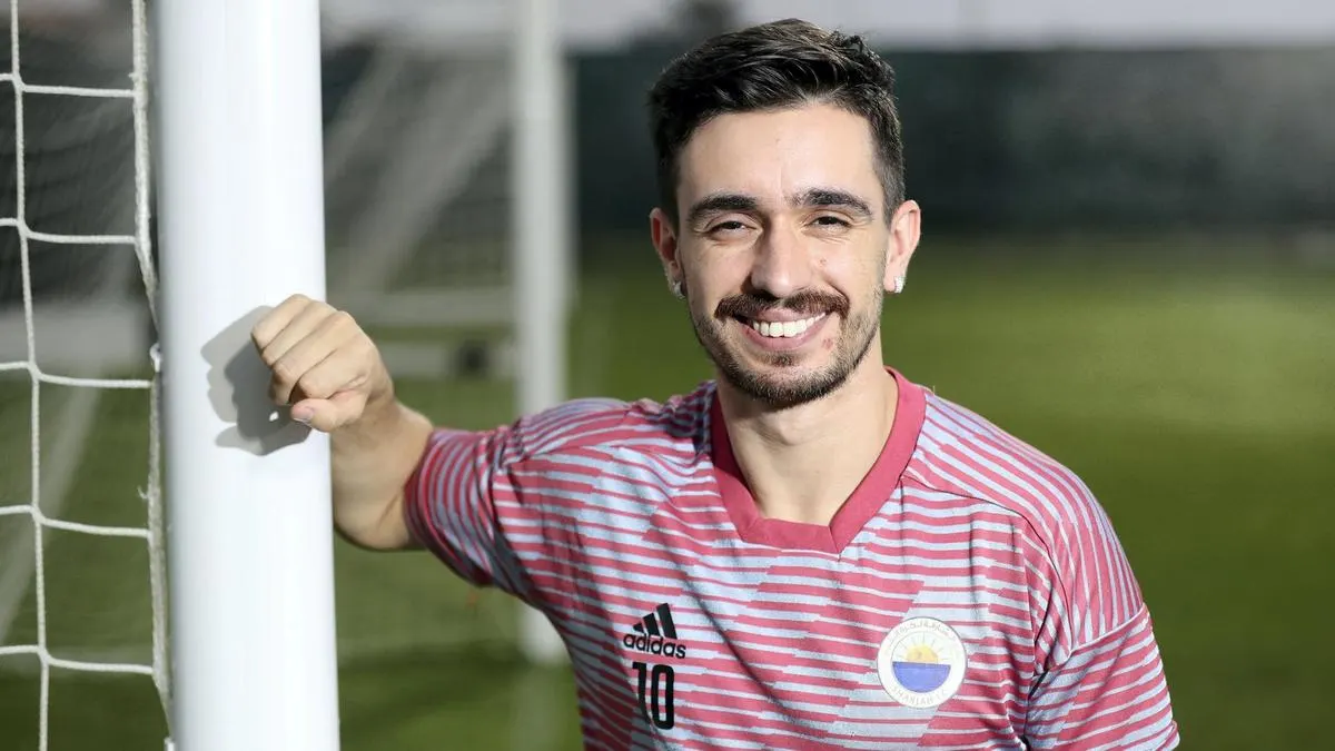 CHEGANDO! Igor Coronado pode ser anunciado nas próximas horas