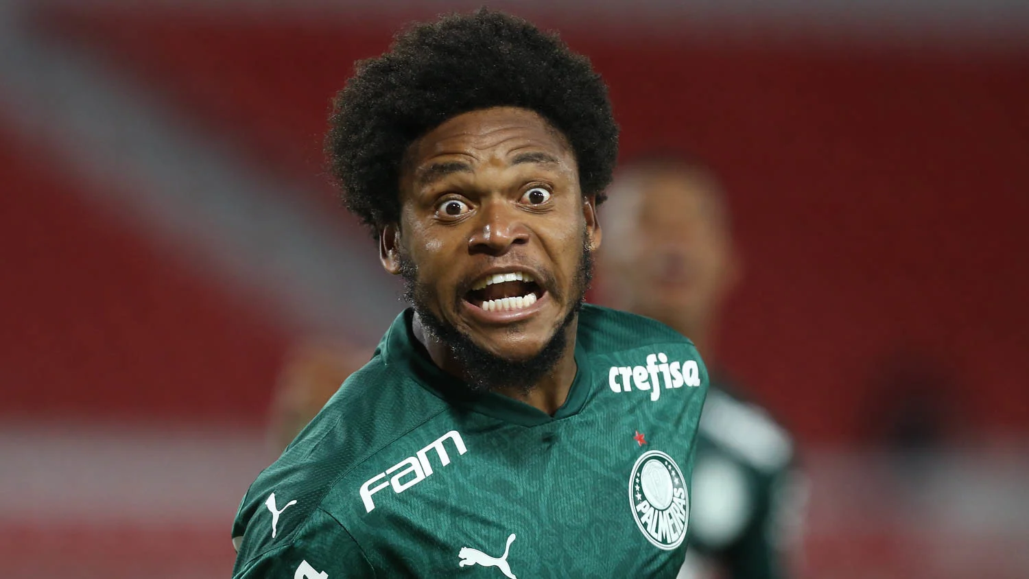 [VÍDEO] Luiz Adriano, atacante do Palmeiras, autoriza negociação com time turco, veja