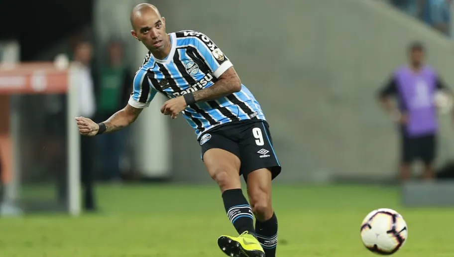 Andrés entra em ação e Corinthians estuda projeto para contratar Tardelli