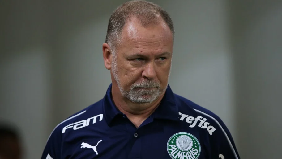 Fora dos planos de Mano, atacante do Palmeiras não deve permanecer