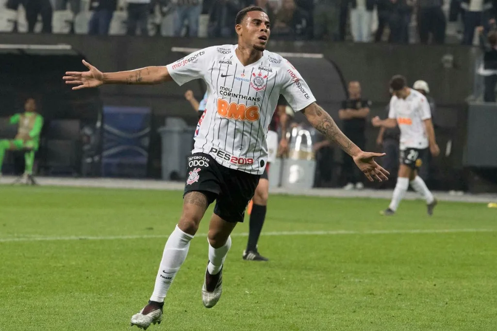 Corinthians recusa proposta de R$ 22 milhões de clube italiano por Gustagol