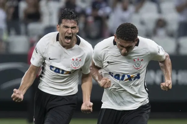 Gol de Balbuena - Corinthians 2 x 0 Bahia - Brasileirão 22/06/2017