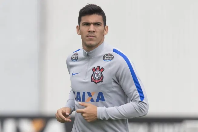 Diretoria do Corinthians pode deixar renovação de Balbuena para a próxima gestão