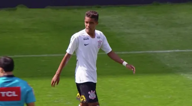 Pedrinho é destaque do Corinthians no empate diante do Ceará