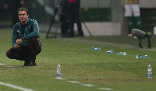 Sem vencer há três jogos, Palmeiras desafia tabu de 20 anos no Couto