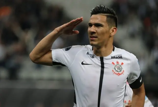 O xerife voltou! Balbuena será emprestado ao Corinthians por uma temporada