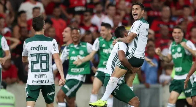 Após duelo direto, Palmeiras ganha mais uma rodada na liderança