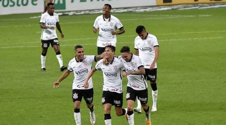 Corinthians define dois nomes do elenco para potenciais vendas e aliviar caixa; confira