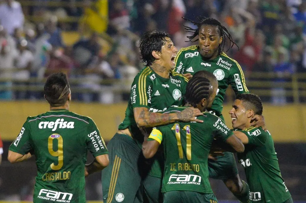 No Dia Mundial da Bicicleta, Palmeiras posta gol de Vitor Hugo e brinca: 