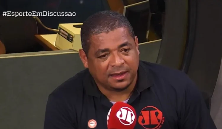 Vampeta critica jogadores em atuação contra o Atlético-MG: 