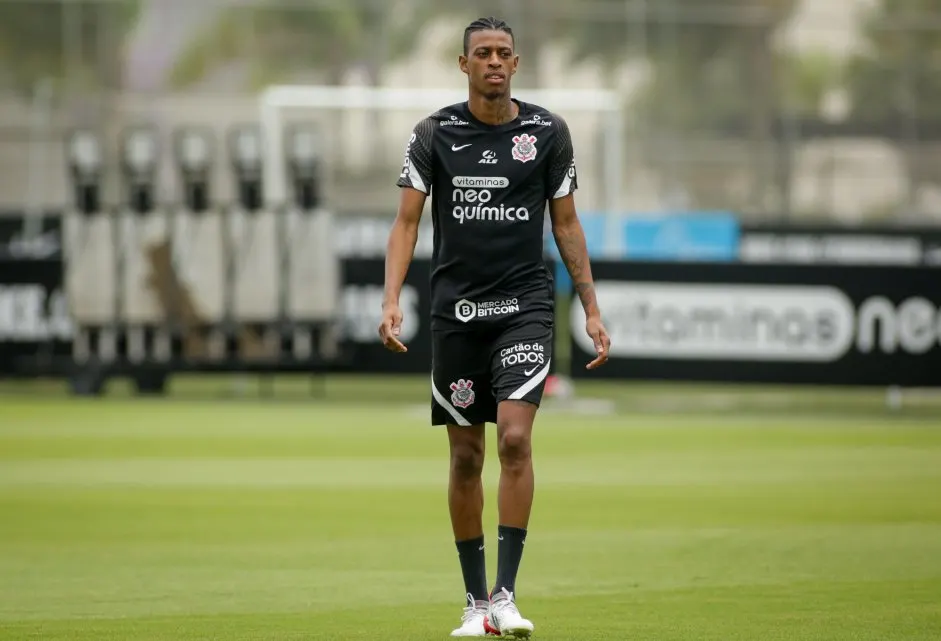 Robson Bambu liderou sete estatísticas do Corinthians no jogo de ontem