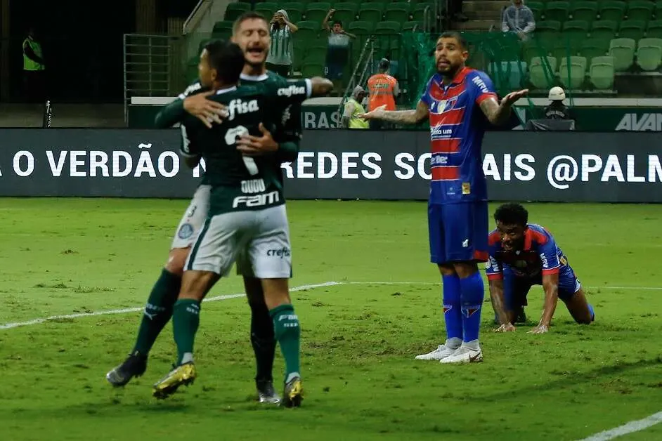 Fortaleza x Palmeiras: confira informações, curiosidades e histórico do confronto