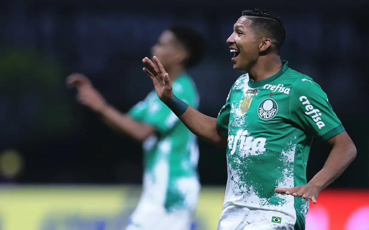 Rony revela resposta confusa sobre proposta para deixar o Palmeiras