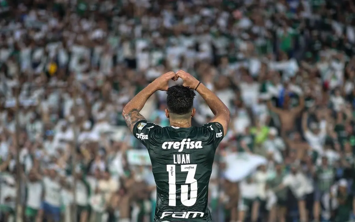 Luan Consolida Seu Nome na História do Palmeiras com Acertos