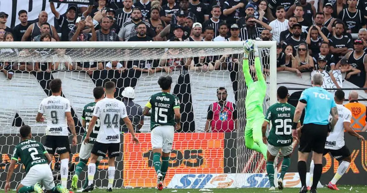 
Luxemburgo diz que Corinthians foi azarão e dá recado: 