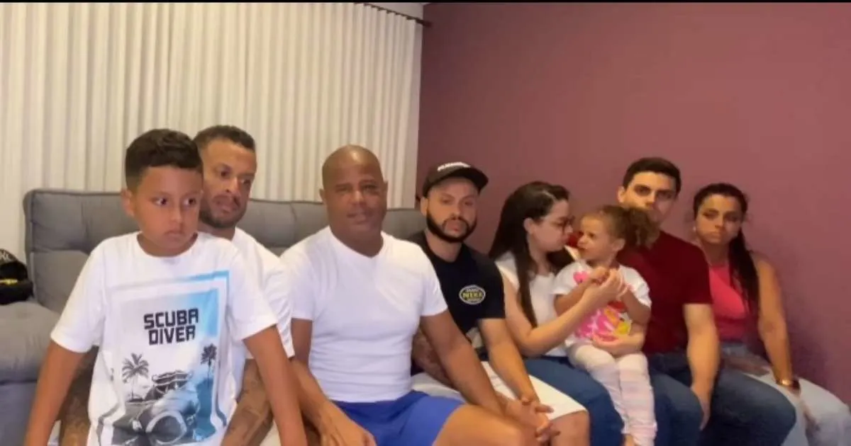 Após ser solto do sequestro, Marcelinho Carioca grava vídeo ao lado de sua família