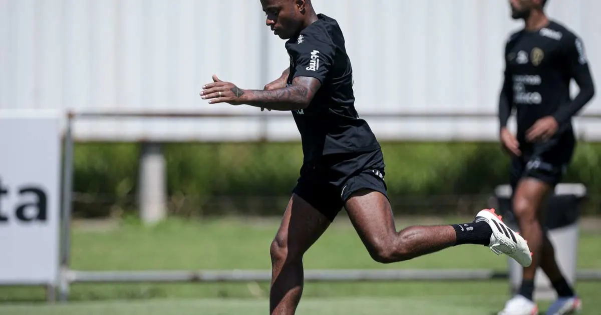 Palacios mostra evolução em recuperação no Corinthians após mês sem jogar.