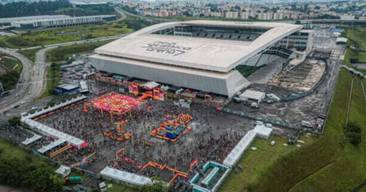 Caixa aguarda proposta do Corinthians por dívida da Arena Corinthians.