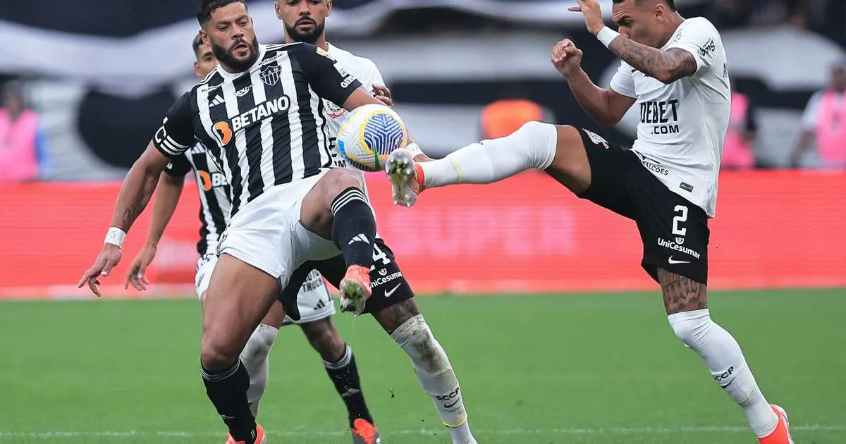 Corinthians empata com Atlético-MG mesmo com jogador a mais na estreia do Brasileirão.