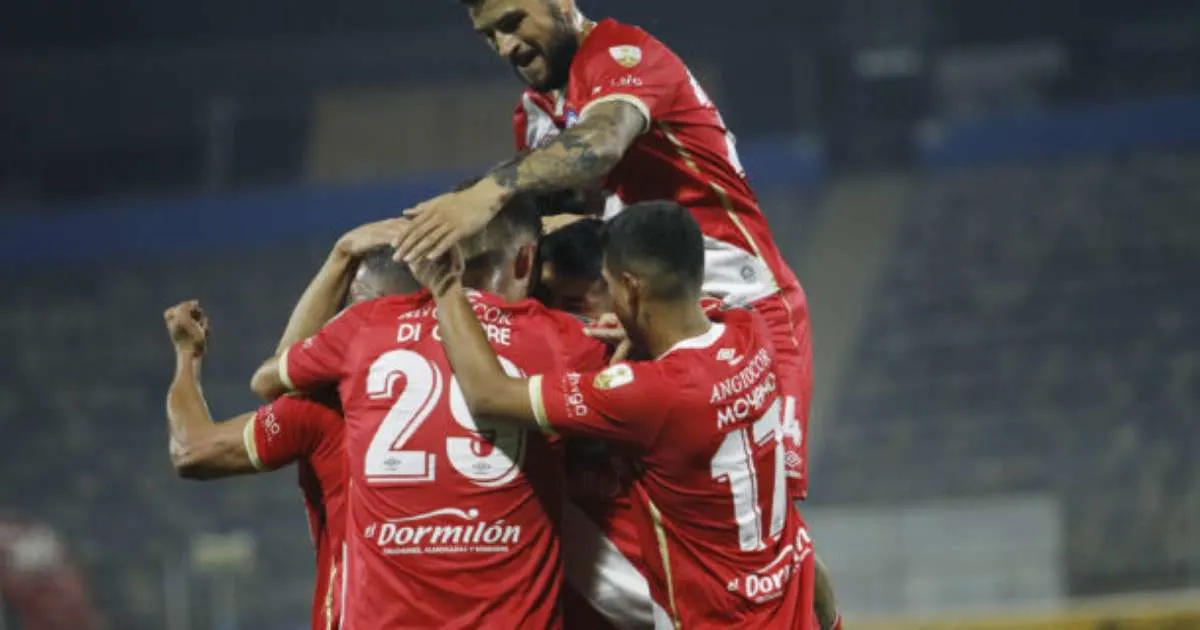 Argentinos Juniors poupará meio time contra o Corinthians no próximo confronto.