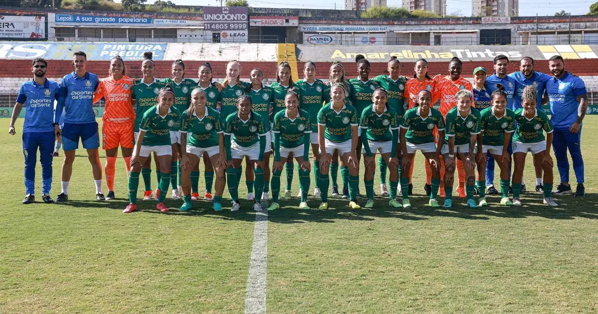 Jogo entre Palmeiras e Cruzeiro no Brasileirão Feminino é adiado devido às chuvas.