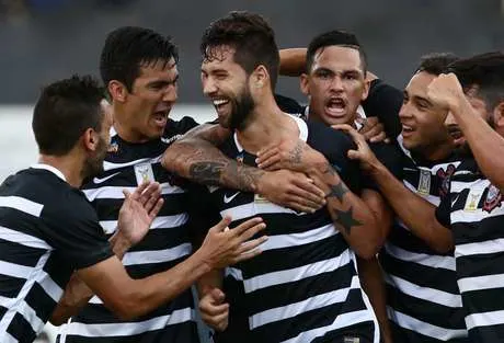 Com time misto, Corinthians domina Botafogo-SP e vence em Ribeirão