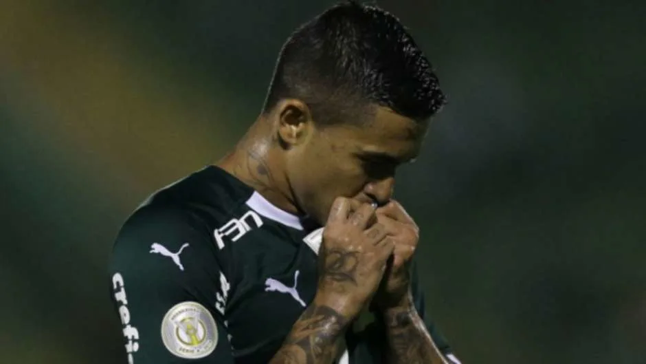 Com os dois gols marcados no último jogo, Dudu iguala marca de Rivaldo no Palmeiras